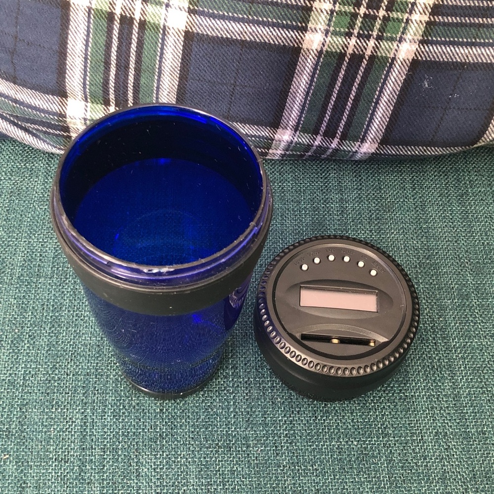 🚚 Coin Bank with Digital Display - Picture 5 of 6
